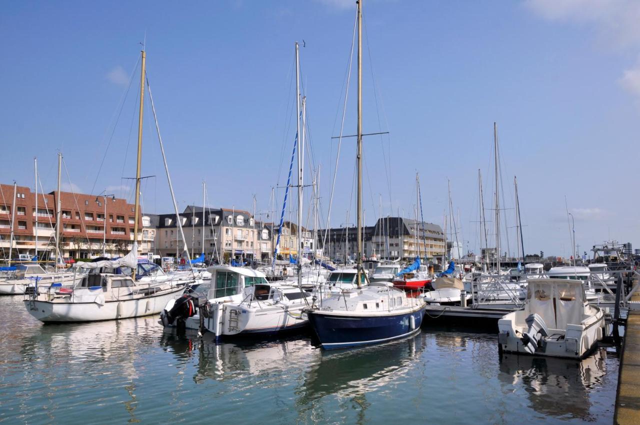 La Courette, Maison Avec Cour Proche Plage Graye-sur-Mer 外观 照片