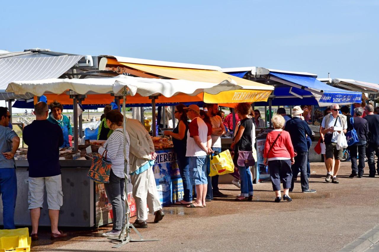 La Courette, Maison Avec Cour Proche Plage Graye-sur-Mer 外观 照片